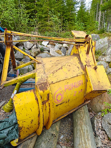 Traktorin lumilinko Puhuri 2