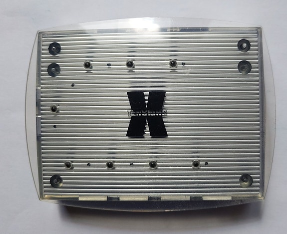 X-tension XA-082 USB-tikkujen asema (7 tikulle)