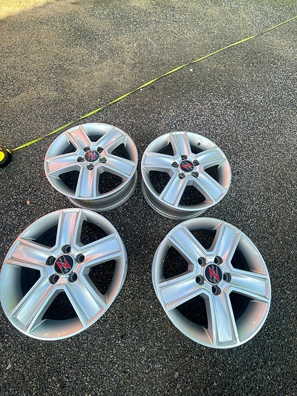 Barzetta 16” pakettiauton vanteet
