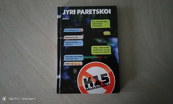 Jyri Paretskoi K15 Salaisuuksia Kirja
