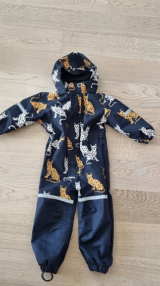 Softshell haalari / välikausi haalari