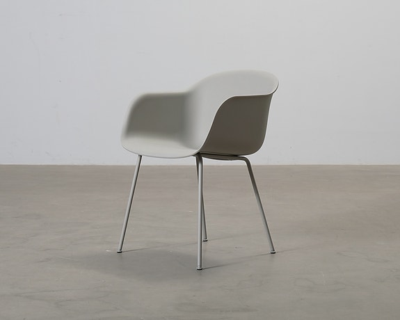 Muuto Fiber tuoli harmaa