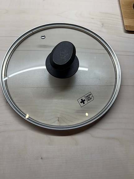 Kansi 24 cm