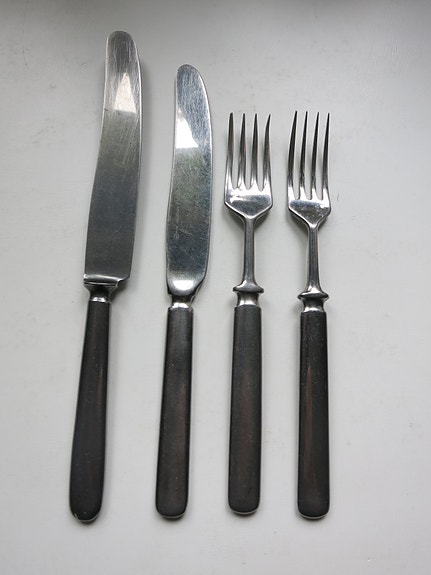 Veitset ja haarukat Fiskars 2 paria