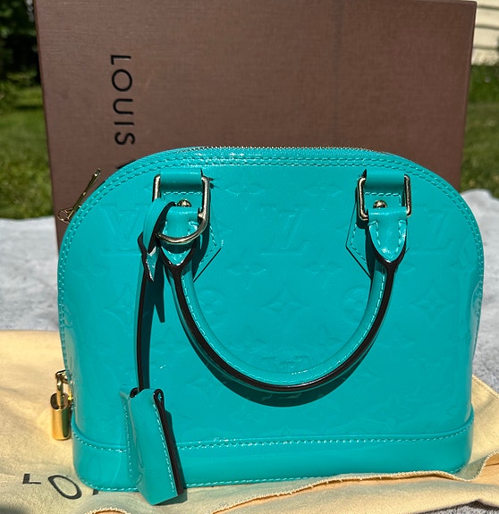 Louis Vuitton Lagoon Alma bb