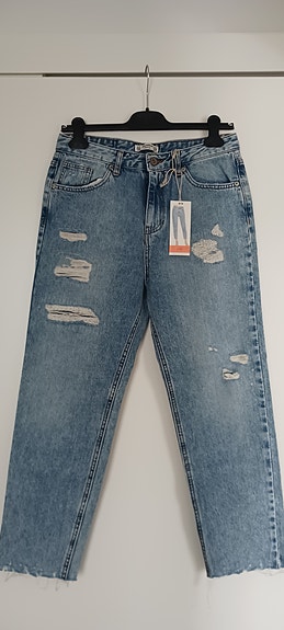 DENIM UUSI Farkut. Kok- 38