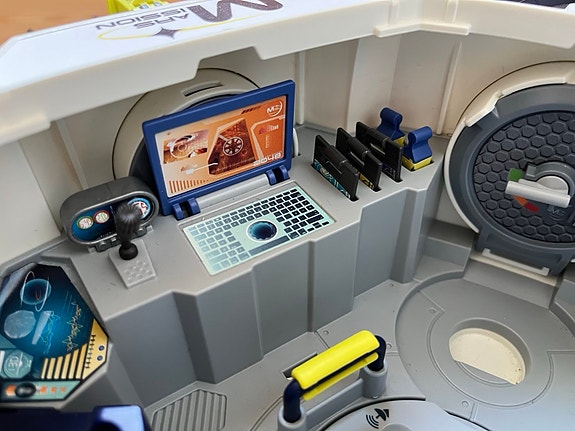 Product image 8 of 10