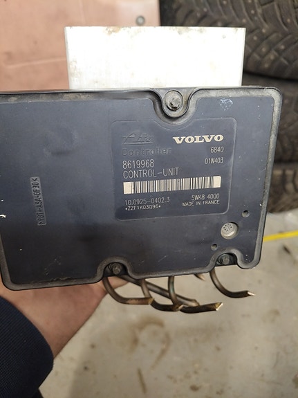 Abs yksikkö volvo 8619968