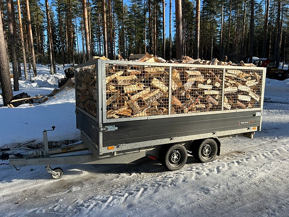 Kuivaa koivuklapia