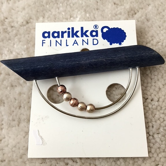 Aarikka rintakoru