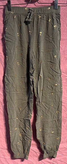 Kirsikka Joggerit