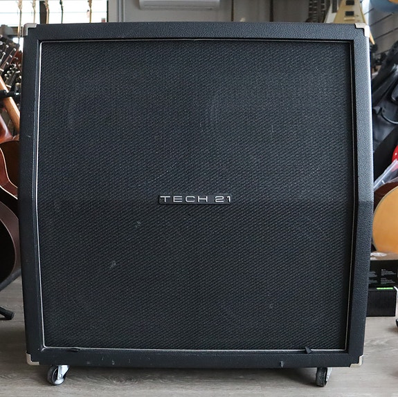 Tech 21 412 TM 4x12" kitarakaappi 8 Ohm
