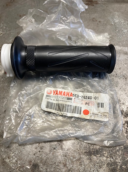 Yamaha YZF-R6 kaasukahva