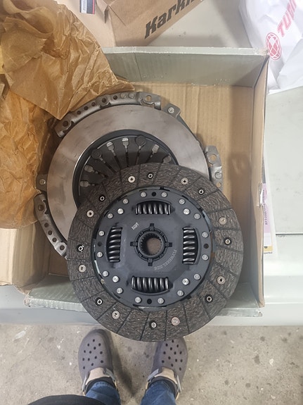 Ford Mondeo uusi kytkinlevy ja paineasetelma