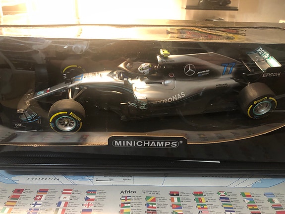 Minichamps Mercedes-AMG Petronas Motorsport F1-malli Valtteri Bottas 2018