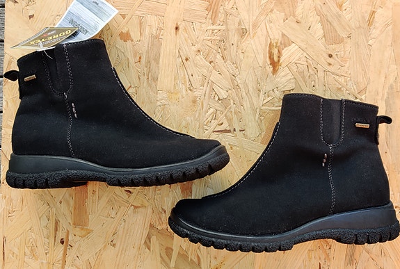 Pomar Goretex talvikengät, koko 36, uusi