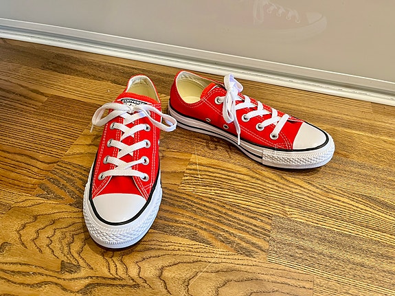 Uudet Converse Chuck Taylor 36,5 punaiset tennarit All Star 74€