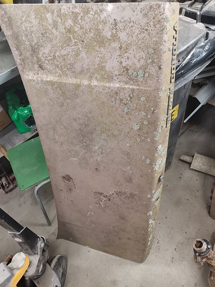 Corolla ke70 takaluukku