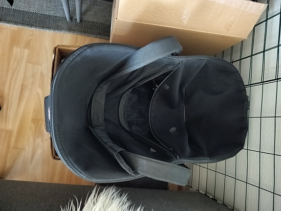 Pyörään koiran kori