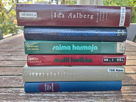 Ida Aalberg, Saima Harmaja, Eeva-Kaarina Volanen ym.