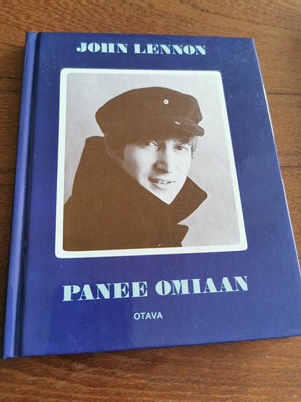 John Lennon Panee omiaan - kirja