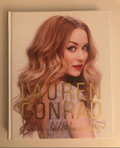 Lauren Conrad Beauty - kaikki kauneudesta kirja