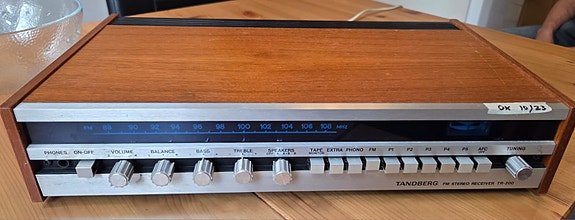 Tandberg stereo ja radio vahvistin
