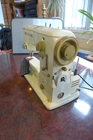 Product image 6 of 8