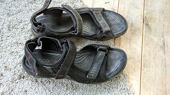 ECCO sandaalit