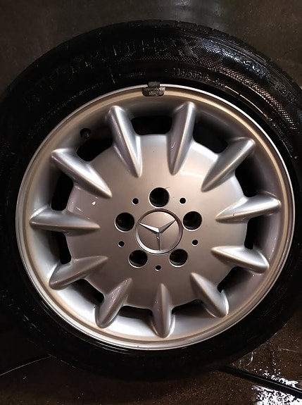 3 kpl alk. per. MB 16" vanne myydään tai lunastetaan 1 kpl