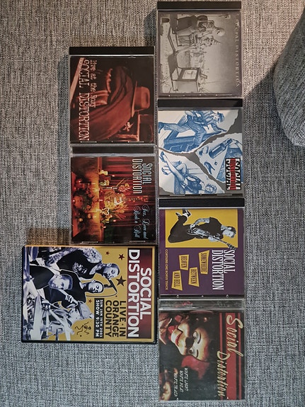 Social Distortion CD levyt ja DVD