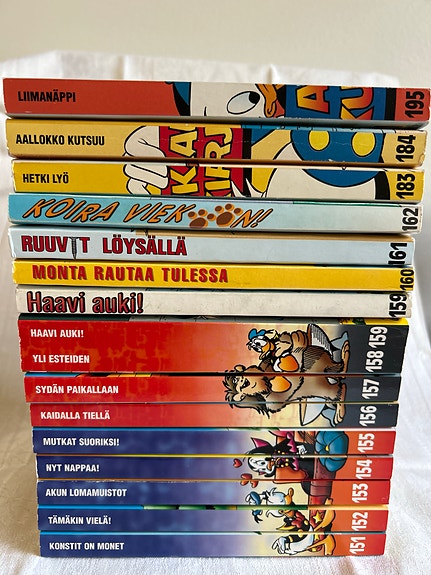 Aku Ankka taskareita 151-195