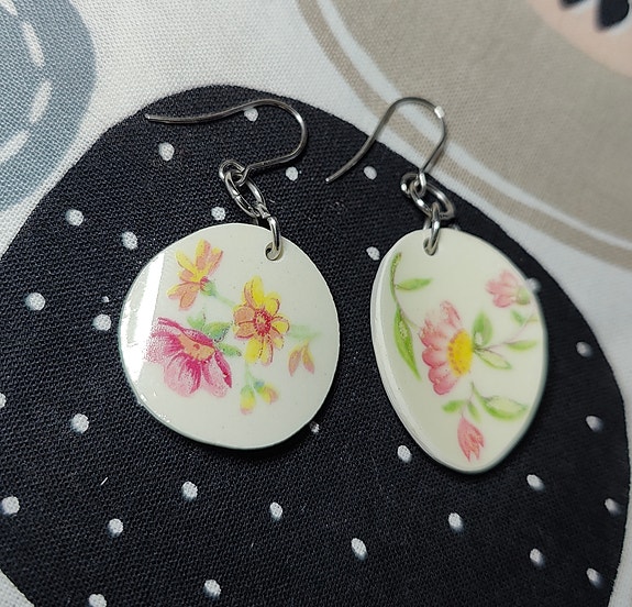 Product image 2 of 17