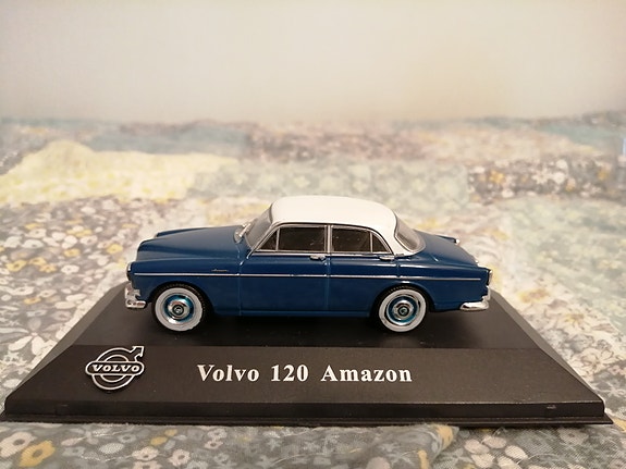Keräilyauto Volvo 120 Amazon