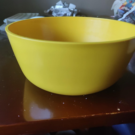 Sarvis Pyöreä kulho 2,6 litraa, keltainen