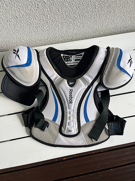 Hartiasuojat Jofa Reebok