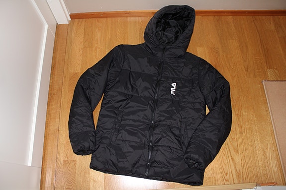 FILA -toppatakki koossa 170/176/(S)