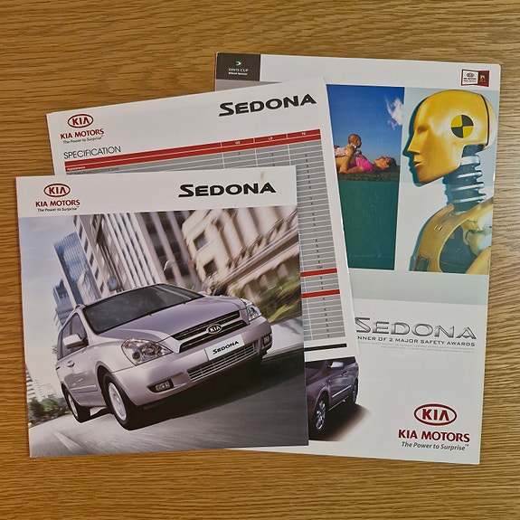Kia Sedona (Carnival) -esite 2008 Englannista
