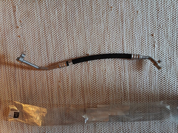 Uusi MB Sprinter  ilmastoinnin putki