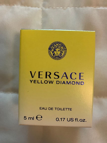 Myydään VERSACE Hajuvesi : YELLOW DIAMOND Uusi