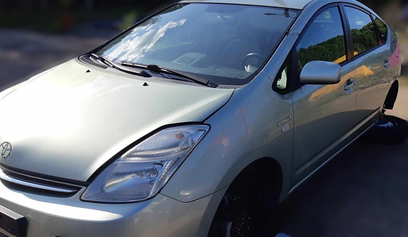 Toyota Prius 1.5 Hybrid -09