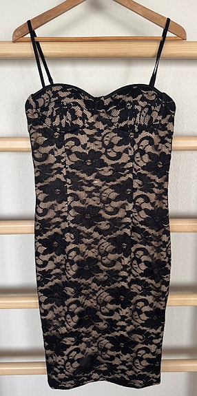 Cocktail mekko ASOS UK12 EU40