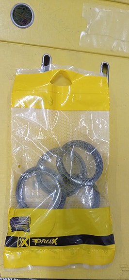 PROX ETUISKAREIDEN STEFA/PÖLYSUOJA SARJA HONDA/KAWASAKI/SUZUKI 40.S475810
