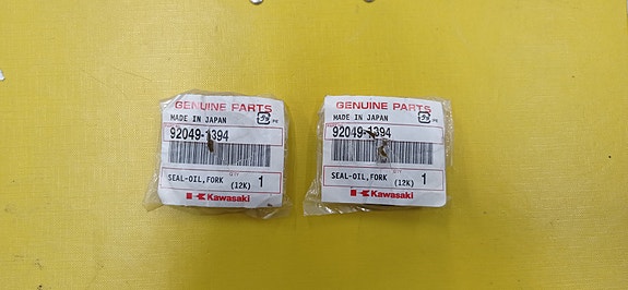 ALKUPERÄISET KAWASAKI KX 85 ETUISKAREIDEN STEFAT 92049-1394