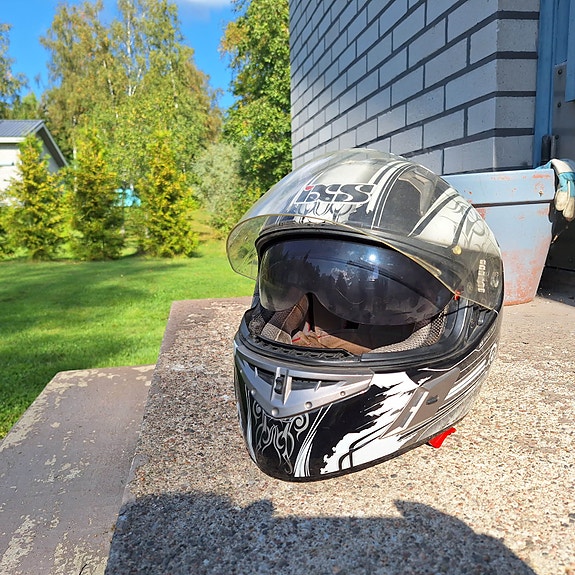 Xsi kypärä