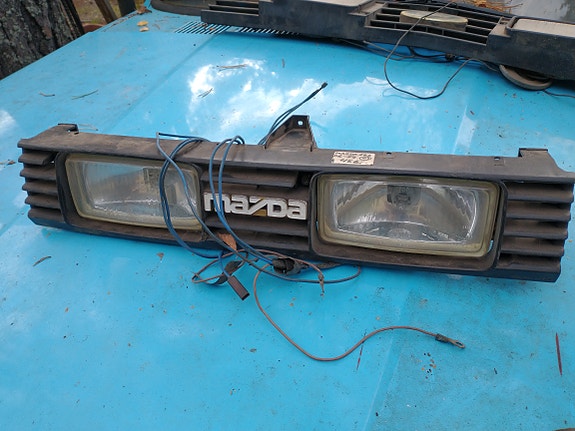 Mazda 626 '87 lisävalomaski