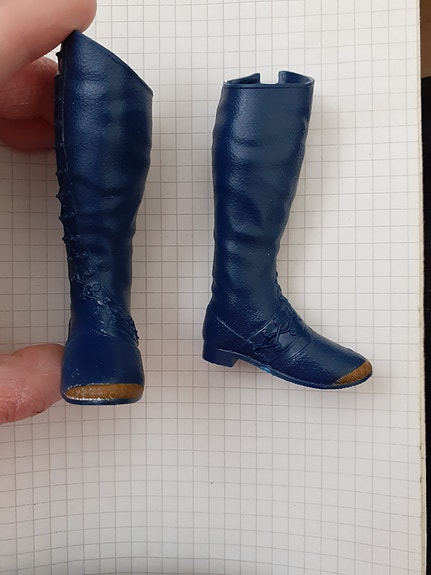 Siniset Ken- nuken saappaat  BARBIE