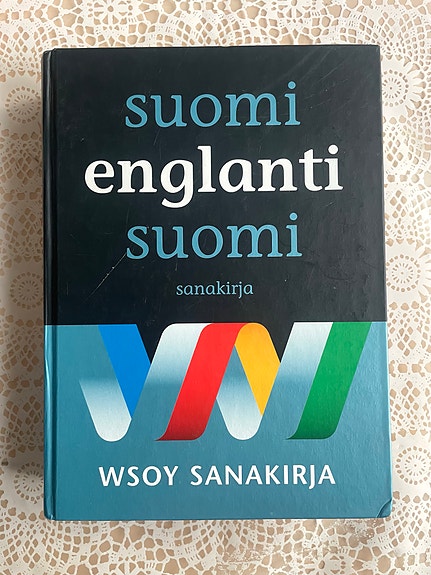 Suomi englanti suomi sanakirja/ wsoy