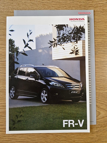 Honda FR-V -esite Virosta