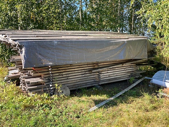 Myynnissä monipuolinen erä sahatavaraa – tule katsomaan!